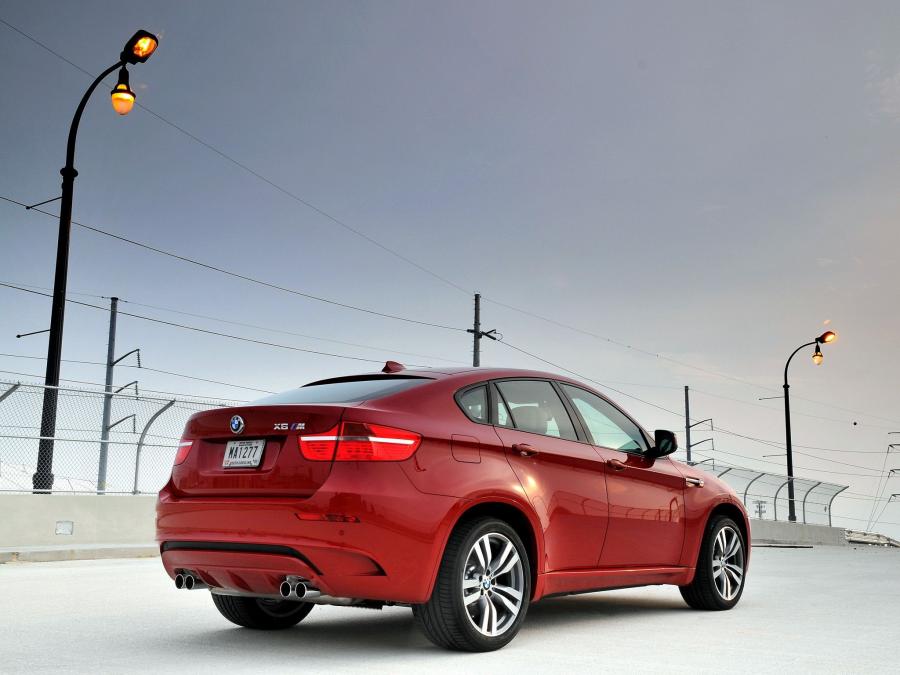  BMW X6 M 2009 года  (фото 12 из 167)